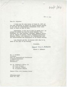 President's papers - Robert S. McNamara Chronological files - (outgoing) - Chrons 33