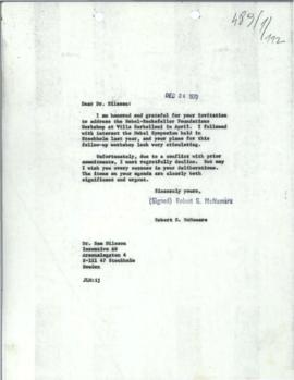 President's papers - Robert S. McNamara IPA Chronological files (outgoing) - Chrons 04