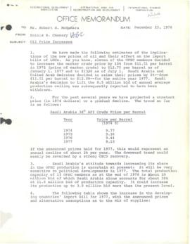 Hollis B. Chenery Papers - McNamara discussions / notebooks / memoranda - 1976 (July - December)